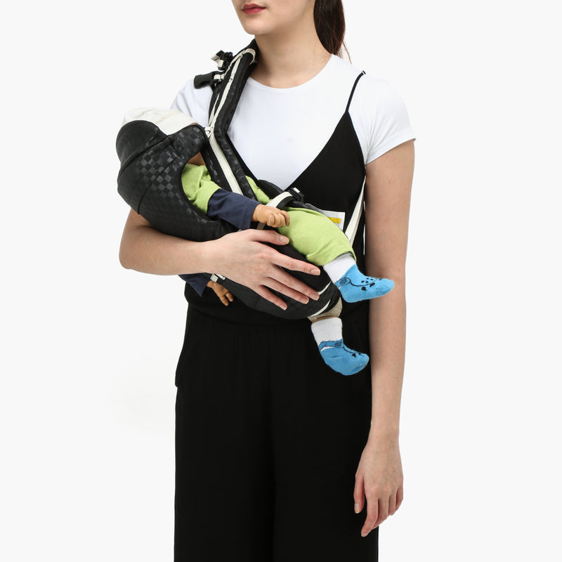 Aprica Pitta-Lattice Baby Carrier (Black)