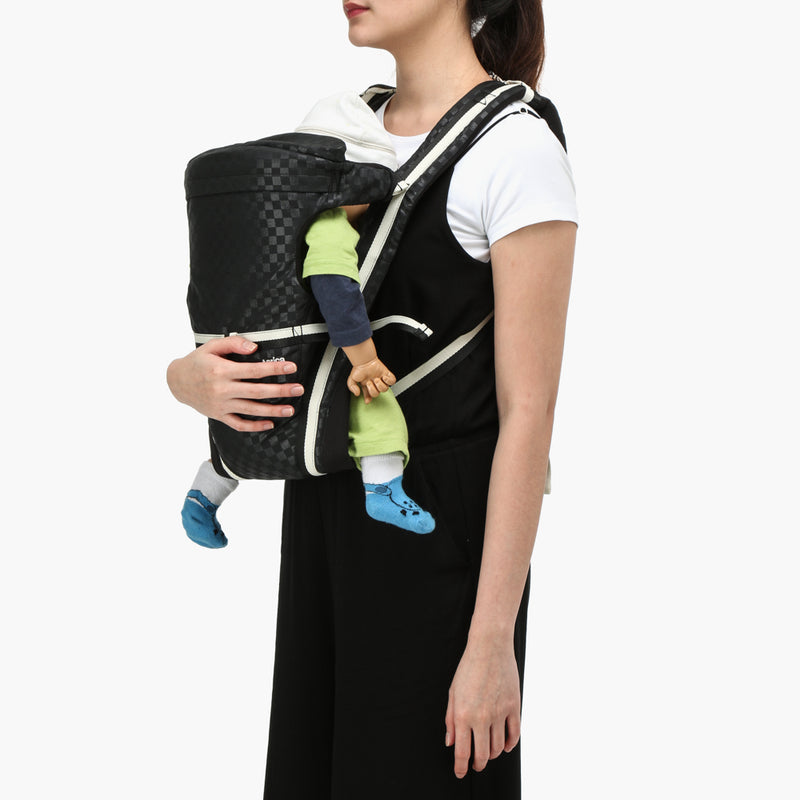 Aprica Pitta-Lattice Baby Carrier (Black)