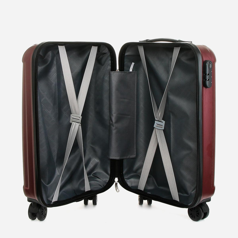 Travel Basic Ciao Cloe 20-Inch Small Hard Case Luggage in Maroon