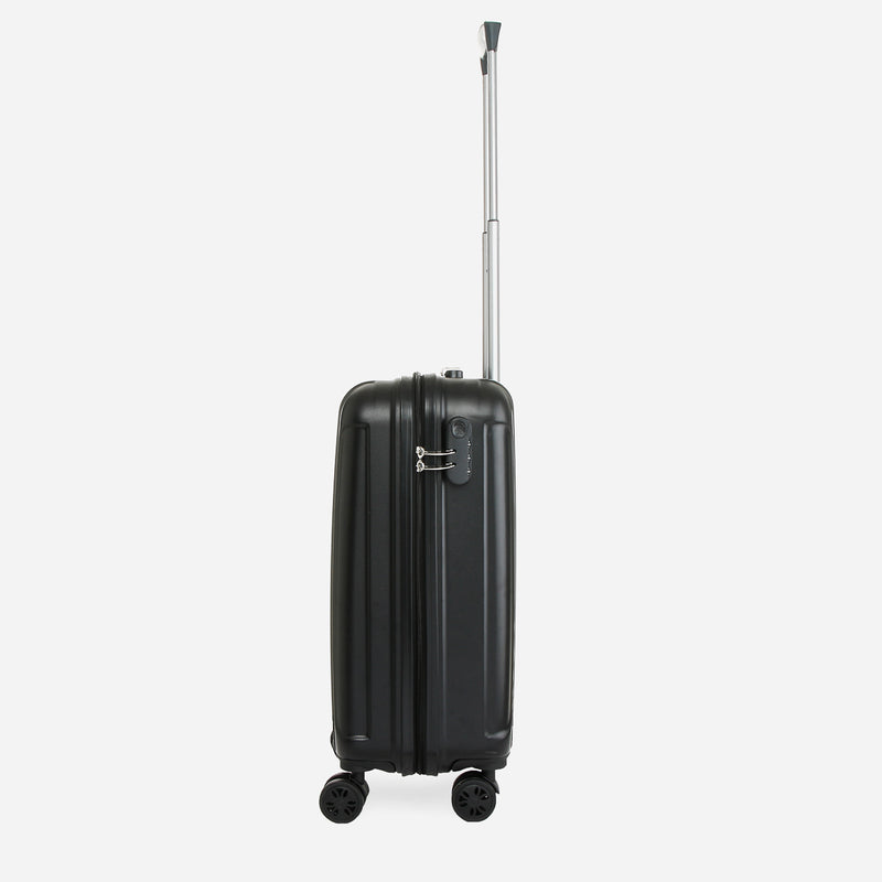 Travel Basic Ciao Cloe 20-Inch Small Hard Case Luggage in Black