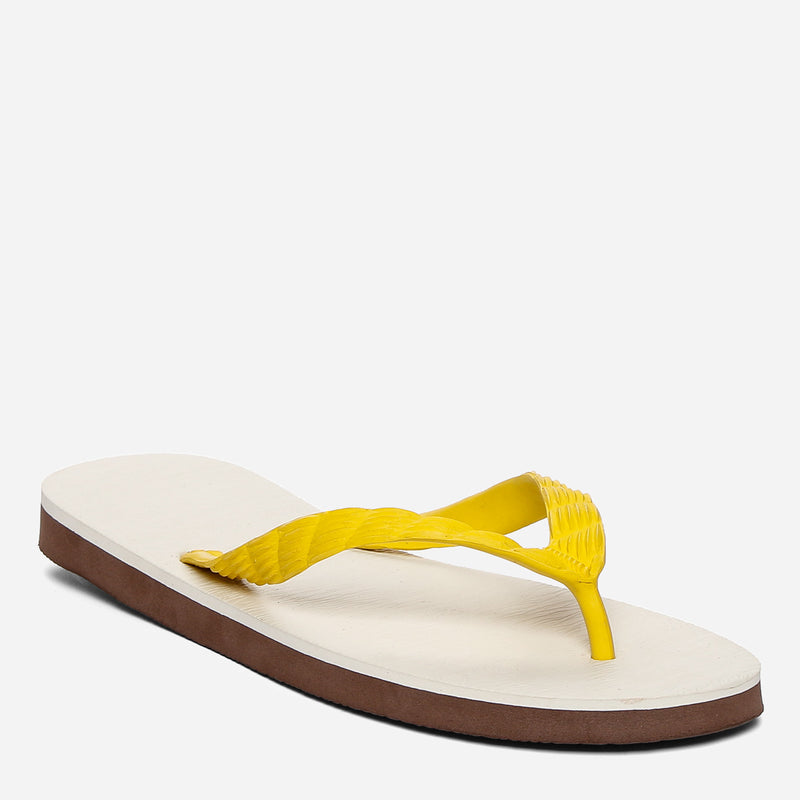 0650 ORIGINAL BEACHWALK YELLOW SIZE 4-5 BEACHWALK ORIGINAL RUBBER SLIPPERS