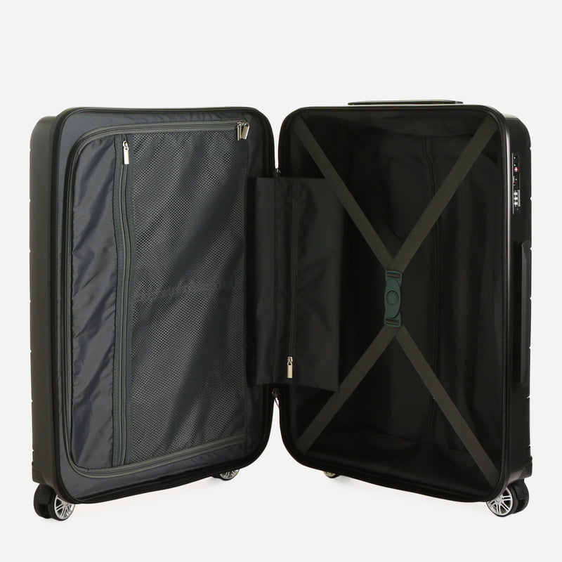 Travel Basic Cross 24-Inch Hard Case Luggage in Black