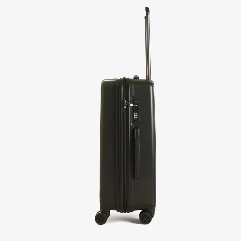 Travel Basic Vea 24-Inch Hard Case Luggage in Black