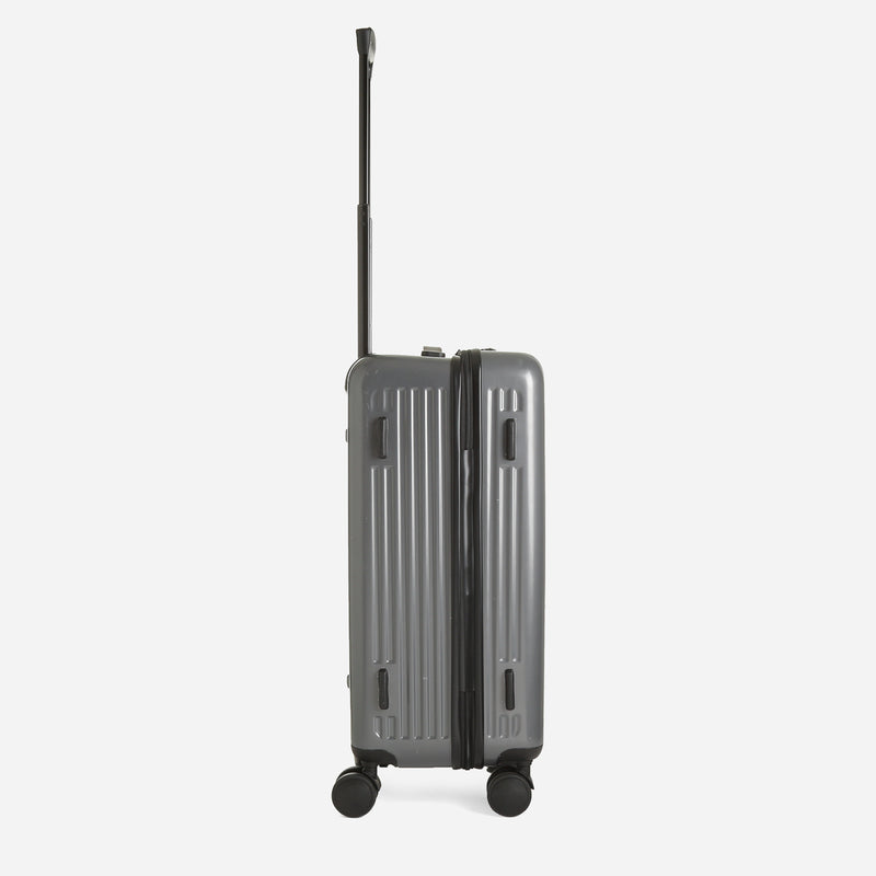 Travel Basic Faxon 20-Inch Hard Case Luggage in Gray