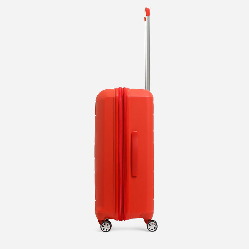 Travel Basic Bryna 24-Inch Hard Case Luggage in Red