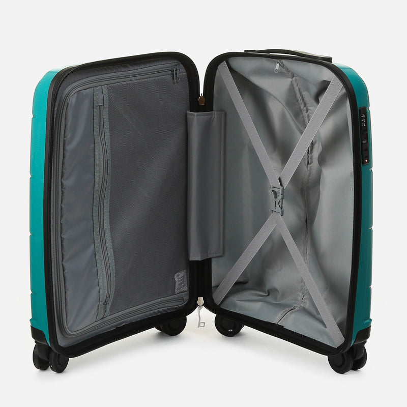 Travel Basic Chi 20-Inch Hard Case Luggage in Indigo