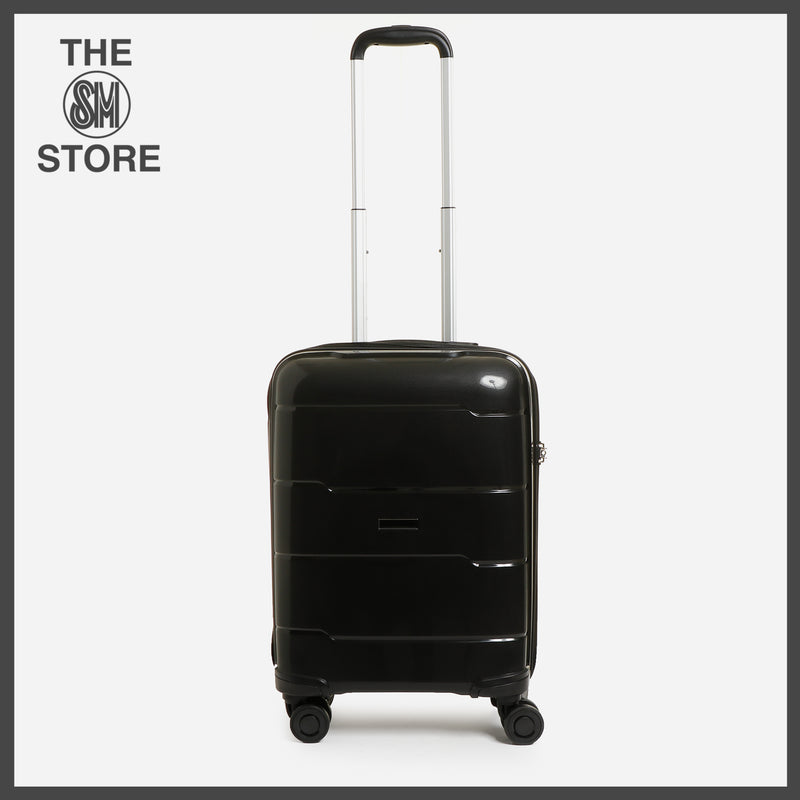 Travel Basic Chi 20-Inch Hard Case Luggage in Black