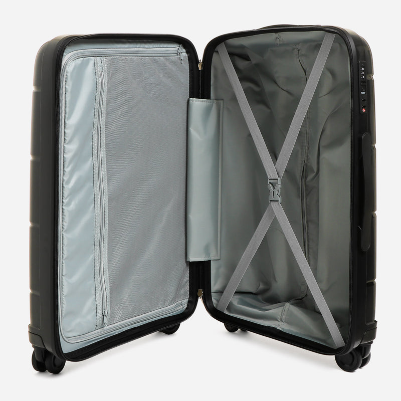 Travel Basic Chi 24-Inch Hard Case Luggage in Black