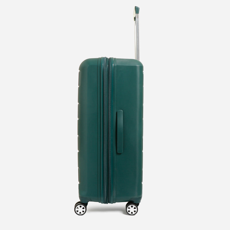 Travel Basic Bryna 28-Inch Hard Case Luggage in Green